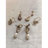 Three pairs of assorted 9ct earrings 4.7 gms