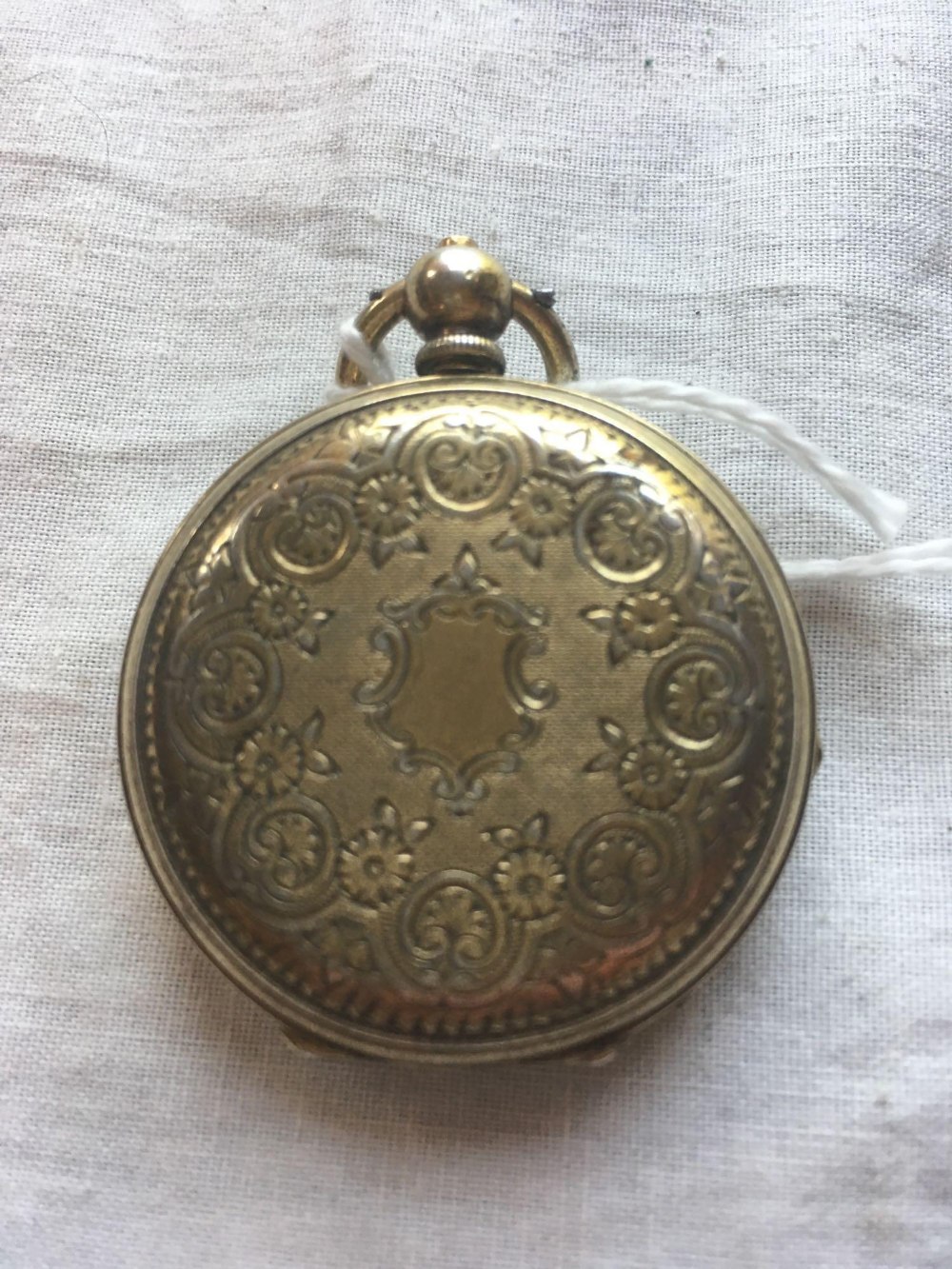 A ladies silver fob watch on silver chain with key W/O - Bild 2 aus 3