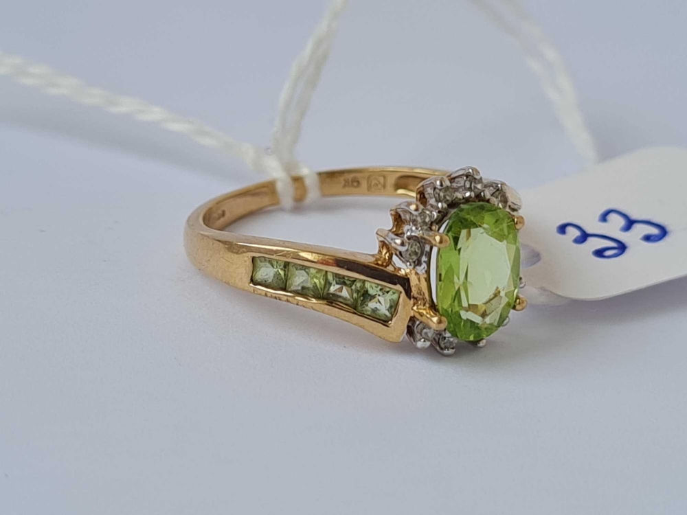 A peridot and diamond ring 9ct size O 2.5 gms - Image 3 of 4