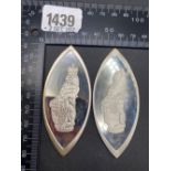 Two silver medallions 96 g.