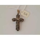 Antique silver filigree pendant/cross.