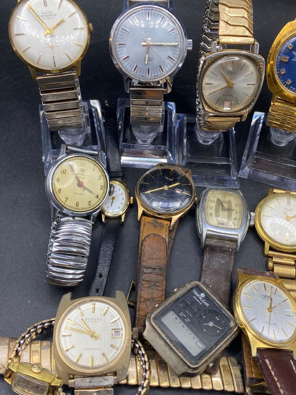 A bag of assorted wrist watches - Image 2 of 3