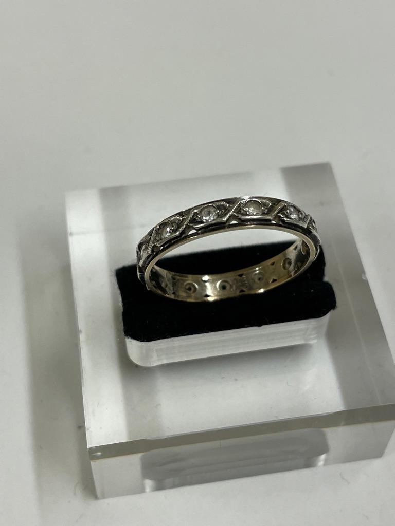 9ct gold and silver eternity ring