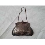 A purse with chain, Birmingham 1917, 4.5" wide