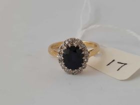 Sapphire & Diamond oval cluster ring in 18ct hallmarked gold, size O