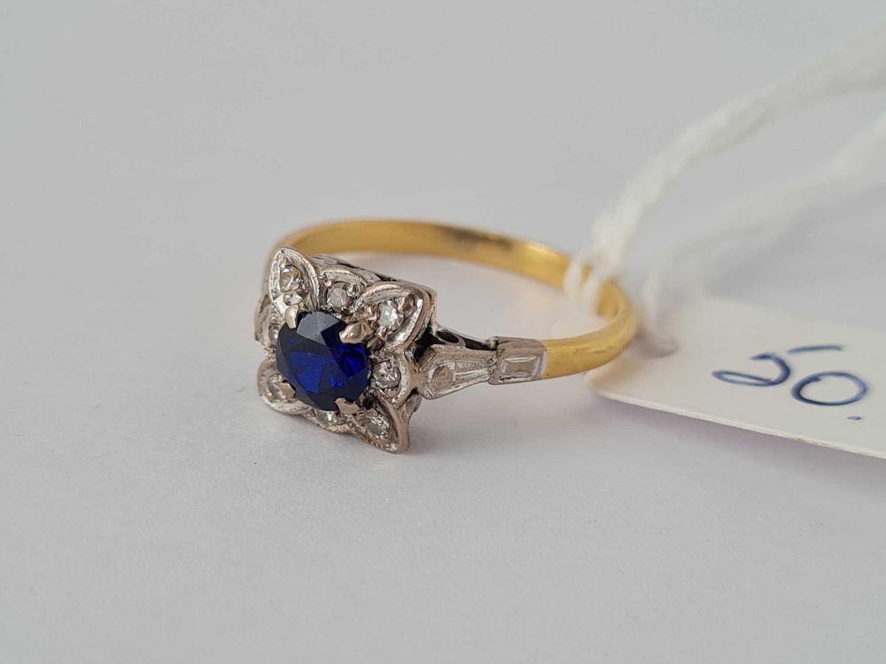 A sapphire and diamond square cluster ring set in gold size P 2.7 gms - Image 2 of 3