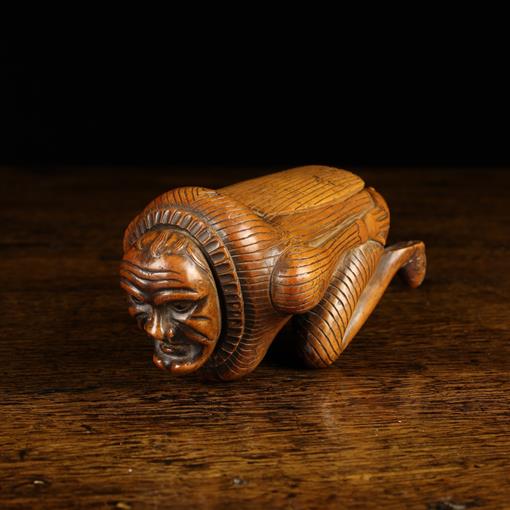 An 18th Century Carved Boxwood Scatological Snuff Box with dispenser. - Image 5 of 6