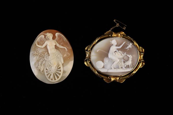 A Victorian Cameo Brooch and another Unmounted Carved Shell Cameo.