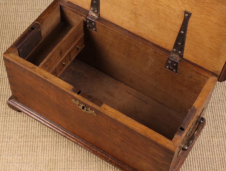 An 18th Century Oak Rent Box of through dove-tailed jointed construction. - Image 2 of 2