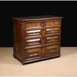 A Fine Late 17th/Early 18th Century Oak Chest of Drawers.