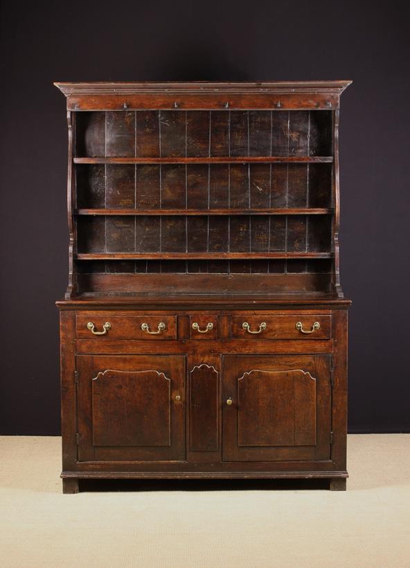 A Fine 18th Century Oak Welsh Dresser & Rack attributed to Denbighshire of rich colour and