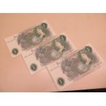 A collection of 21 uncirculated £1 banknotes in three consecutive runs
