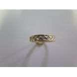 A 9ct yellow gold seven stone diamond ring, size O/P, approx 2.4 grams, in god condition