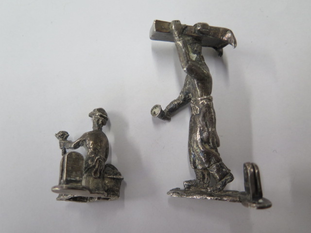 Three silver back dressing table pieces and two silver place / menu holders, tallest 7cm , approx - Image 3 of 4