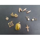 4 x 9ct gold pendants, a pair of 9ct cufflinks and 2 pairs of 9ct earrings, total weight approx 21