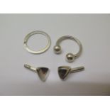A pair of silver cufflinks and two silver key rings, approx 1.1 troy oz, all in good condition