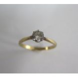 An 18ct yellow gold diamond solitaire ring, approx 0.40ct, size M/N, approx 1.9 grams, diamond