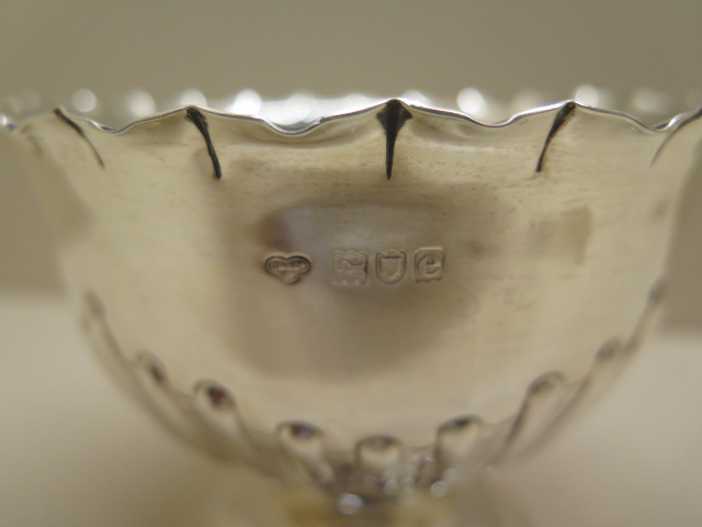 A petal bowl, 13cm diameter x 9.5cm tall with fluted edge, London 1900 C & SC, good condition, - Image 4 of 5