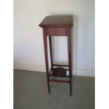 An Edwardian mahogany inlaid and boxwood strung jardinere / plant stand, 86cm tall x 24cm x 24cm, in