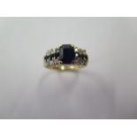 A 14ct yellow gold sapphire ring, size N/O, approx 3.3 grams, in good condition