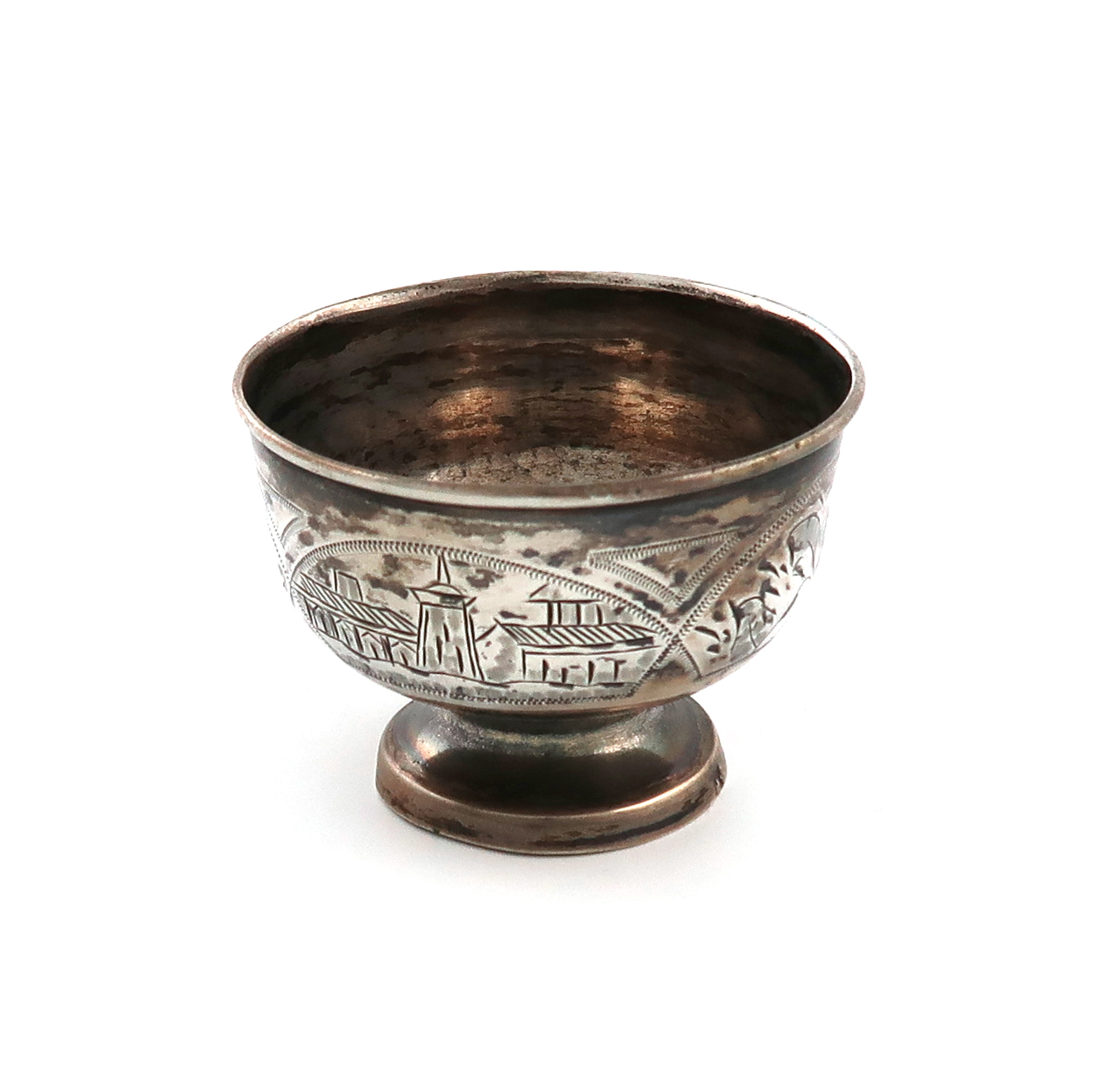 A 19th century Russian silver vodka cup, Moscow 1883, assay master unidentified, circular form,