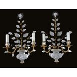 AMENDED - A PAIR OF FRENCH CRYSTAL GLASS AND GILT METAL WALL LIGHTS ATTRIBUTED TO MAISON BAGUES