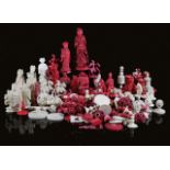 λ A LARGE COLLECTION OF CHINESE AND INDIAN CARVED IVORY CHESS PIECES 19TH CENTURY (A lot)