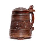 A SCANDINAVIAN CHIP CARVED TANKARD NORWEGIAN OR DANISH, 19TH CENTURY of staved construction, with