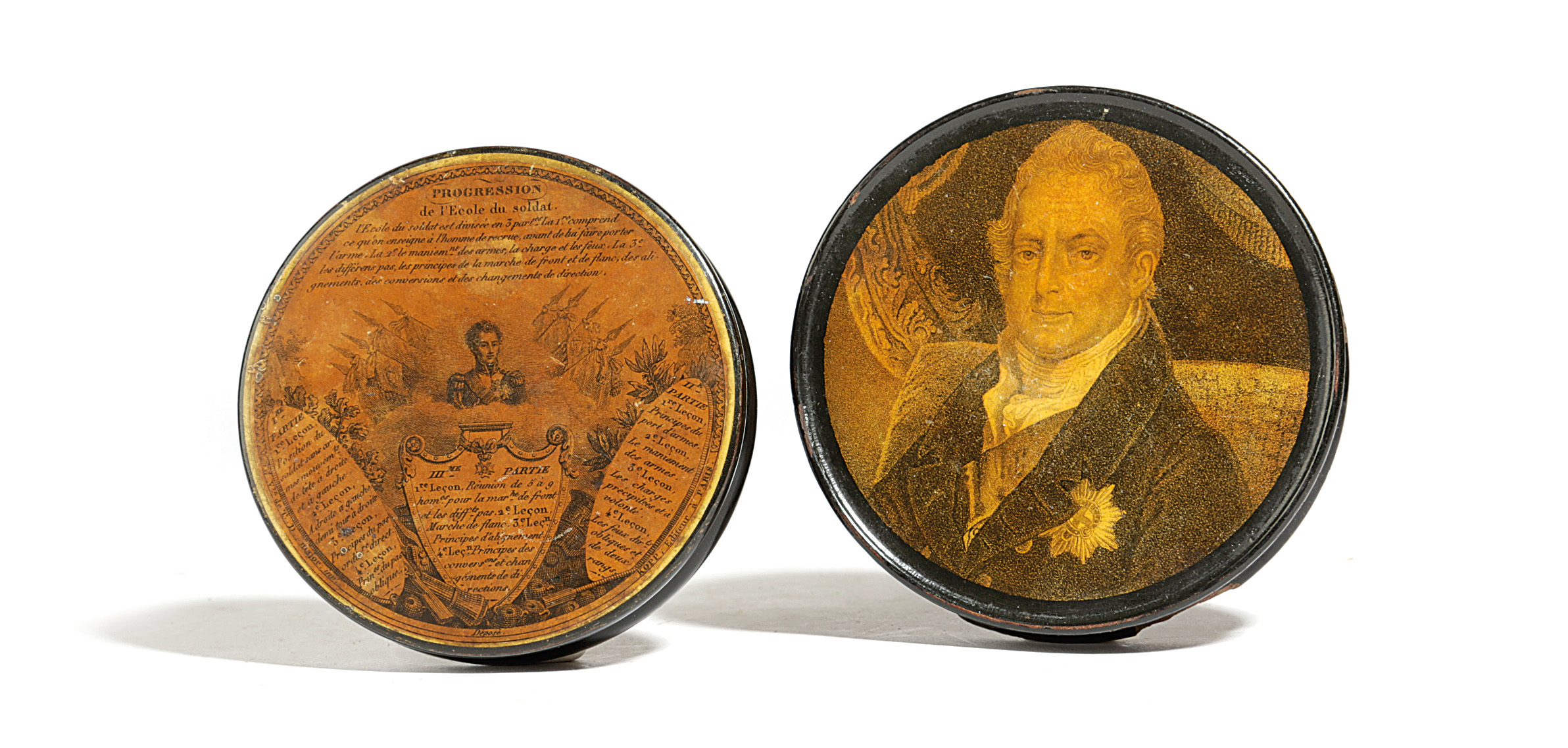A FRENCH PAPIER-MACHE SNUFF BOX EARLY 19TH CENTURY printed with the 'Progression de l'Ecole du