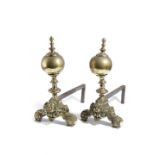 A PAIR OF DUTCH BRASS ANDIRONS IN BAROQUE STYLE, 19TH CENTURY each with turned and ball