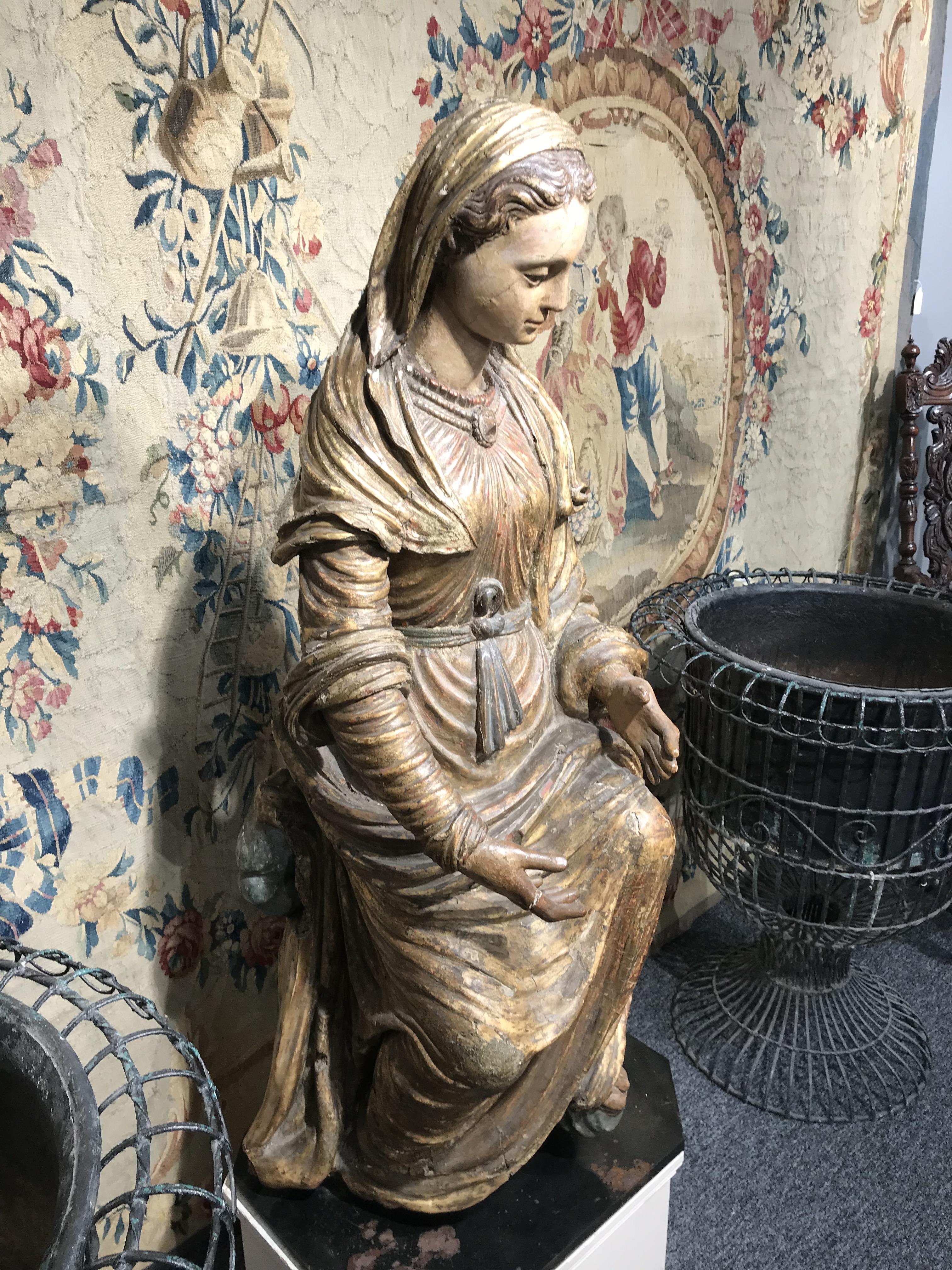 A FRENCH GILTWOOD AND POLYCHROME FIGURE OF THE VIRGIN MARY 16TH / 17TH CENTURY AND LATER mounted - Image 6 of 17