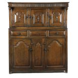 A WELSH OAK COURT CUPBOARD LATE 17TH / EARLY 18TH CENTURY AND LATER with an arcaded frieze, above