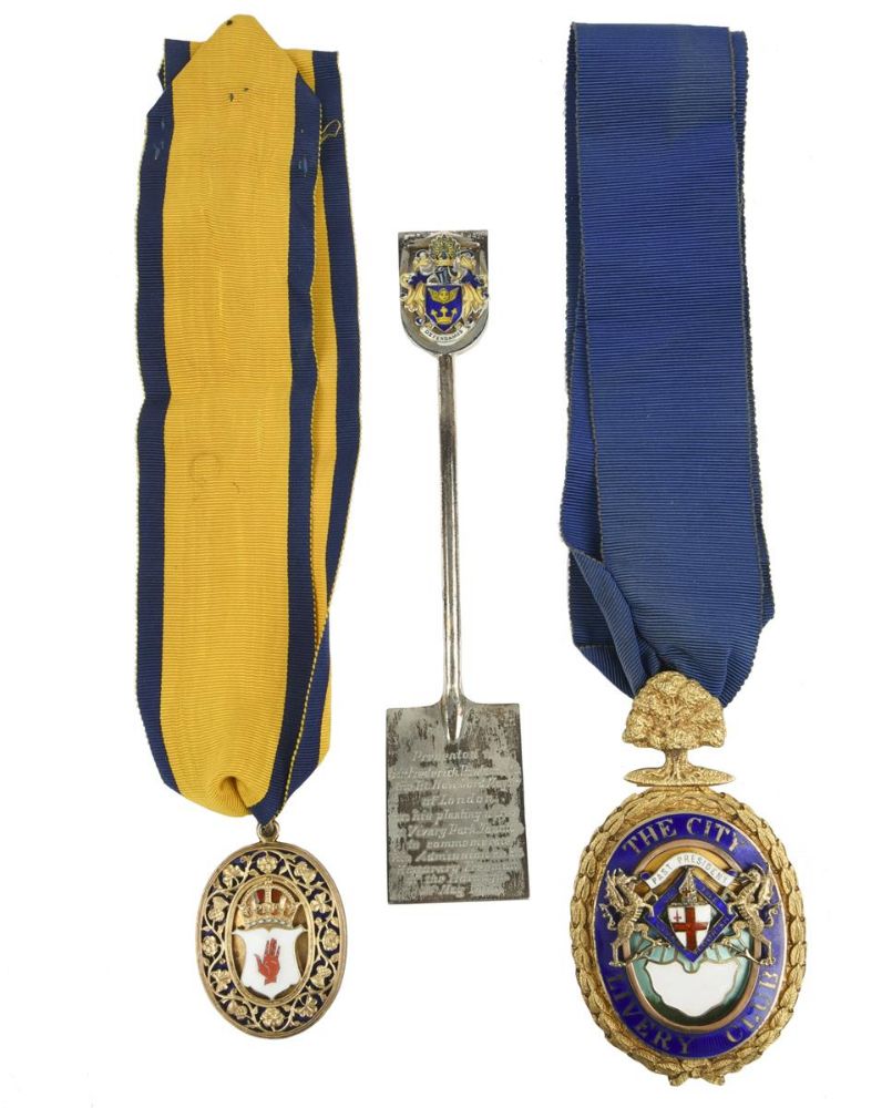 Medals and Coins, Arms and Armour