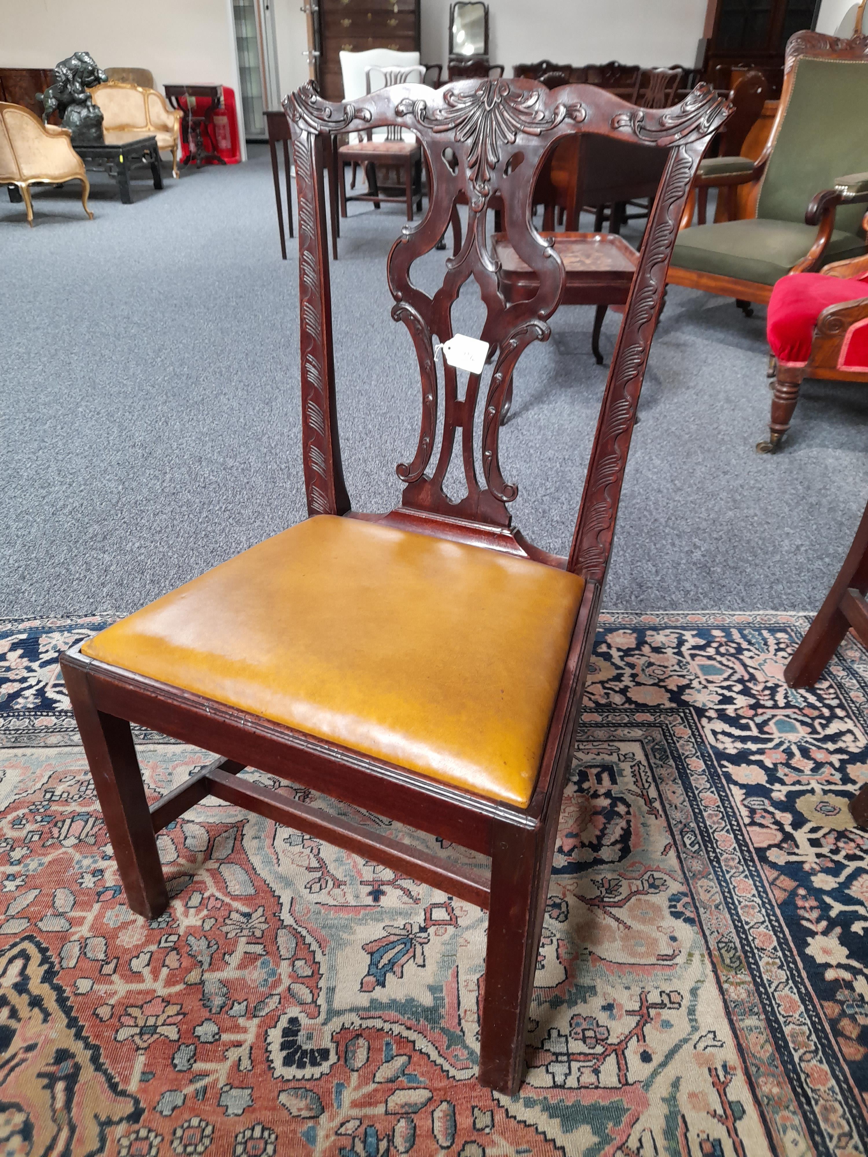 A SET OF SIX EARLY GEORGE III MAHOGANY DINING CHAIRS CHIPPENDALE PERIOD, C.1760-70 each with a - Bild 43 aus 73