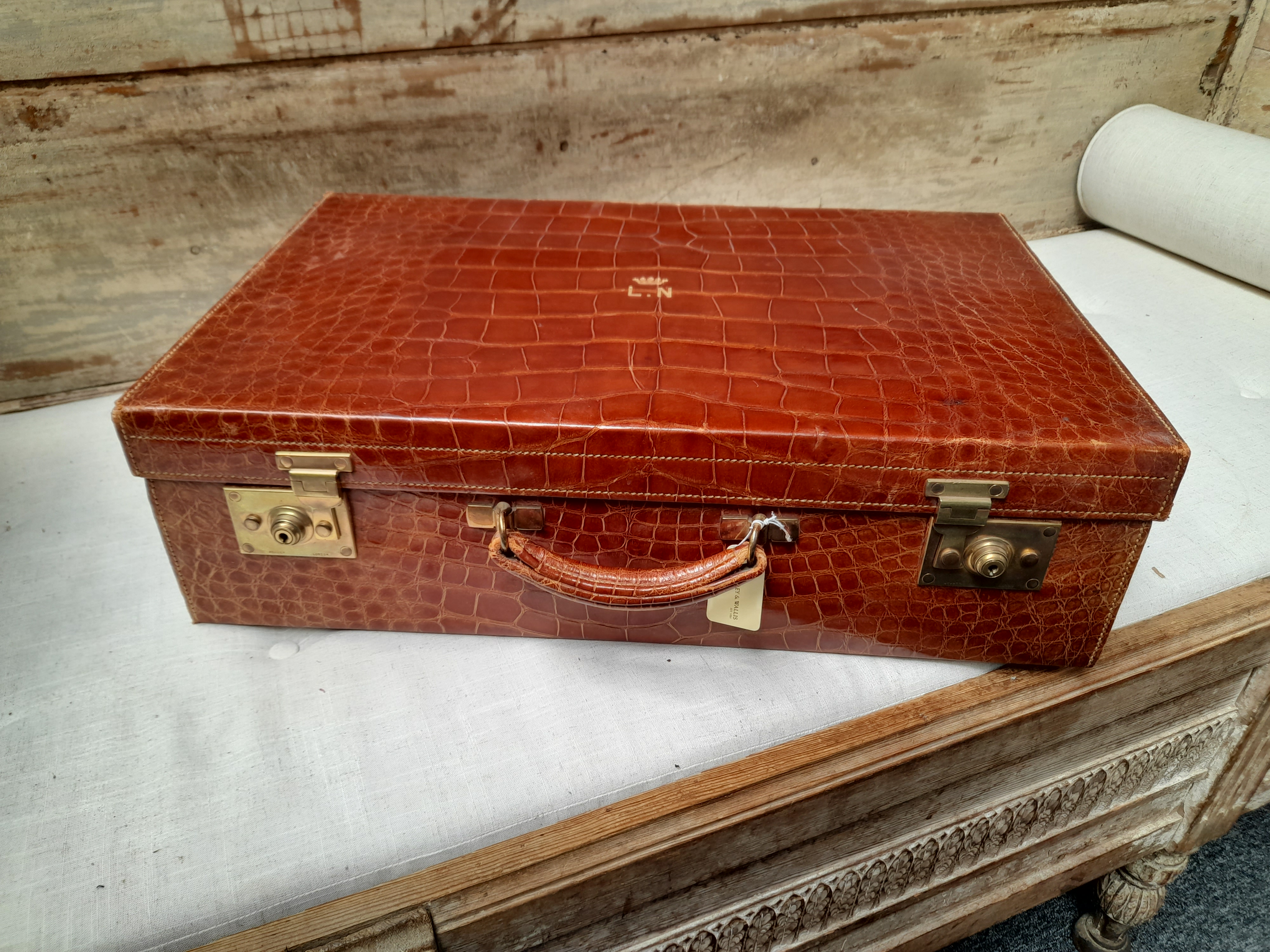 A GEORGE V ASPREYS CROCODILE SUITCASE C.1930 with brown watered silk lined interior, lacking inner - Image 2 of 17