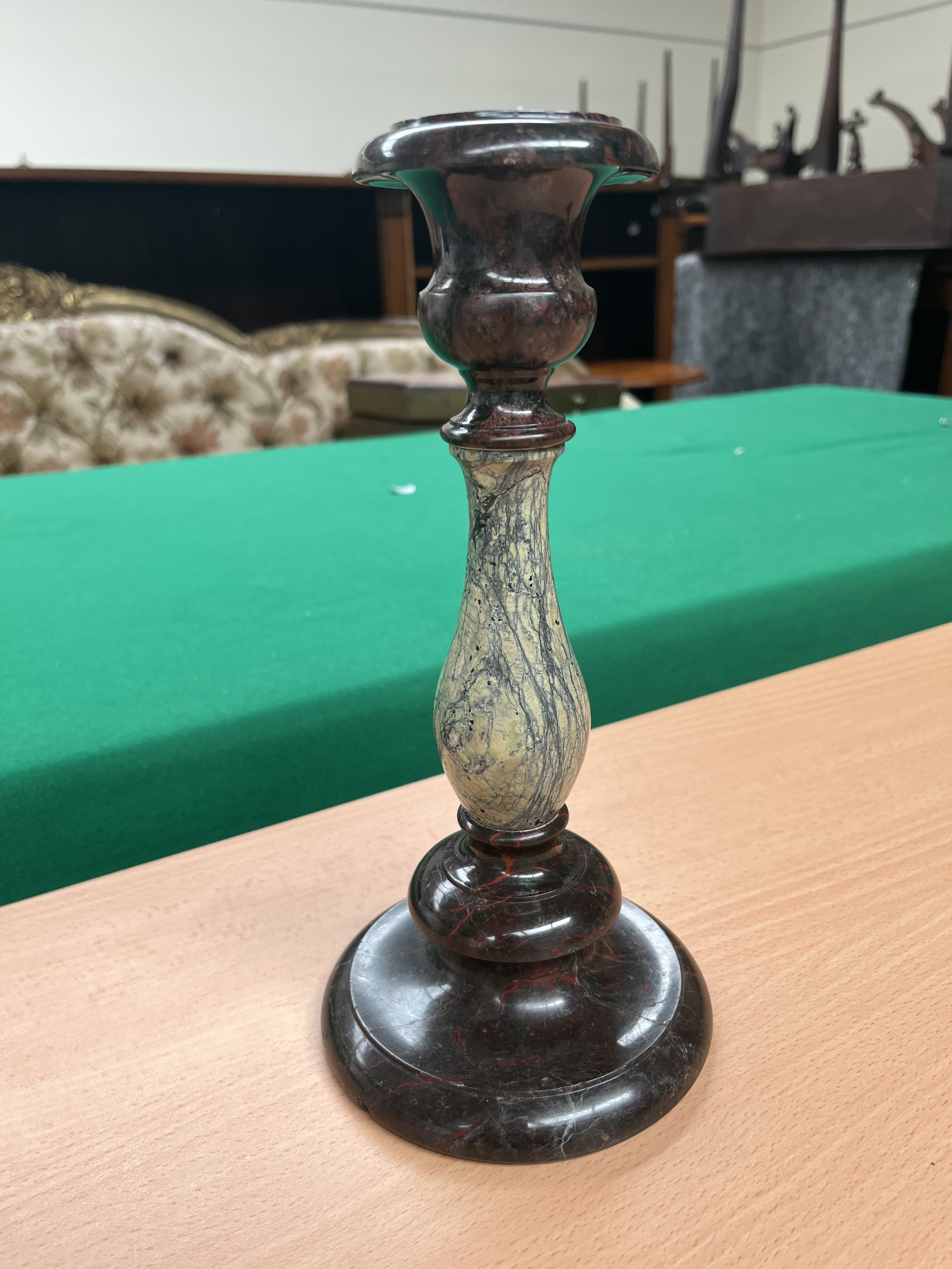 A PAIR OF CORNISH GREEN AND RED SERPENTINE CANDLESTICKS LATE 19TH / EARLY 20TH CENTURY each with - Image 11 of 18