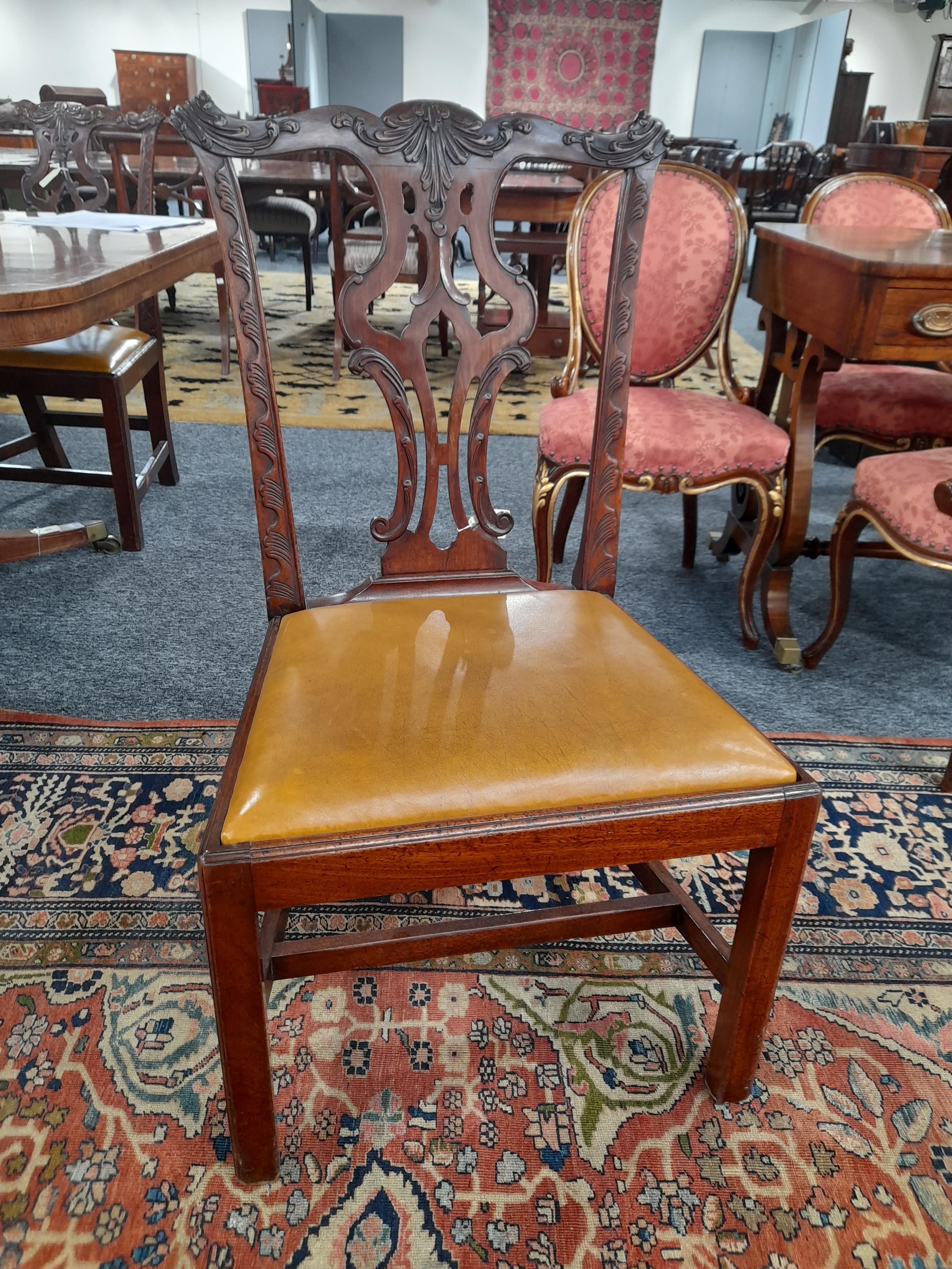 A SET OF SIX EARLY GEORGE III MAHOGANY DINING CHAIRS CHIPPENDALE PERIOD, C.1760-70 each with a - Bild 57 aus 73