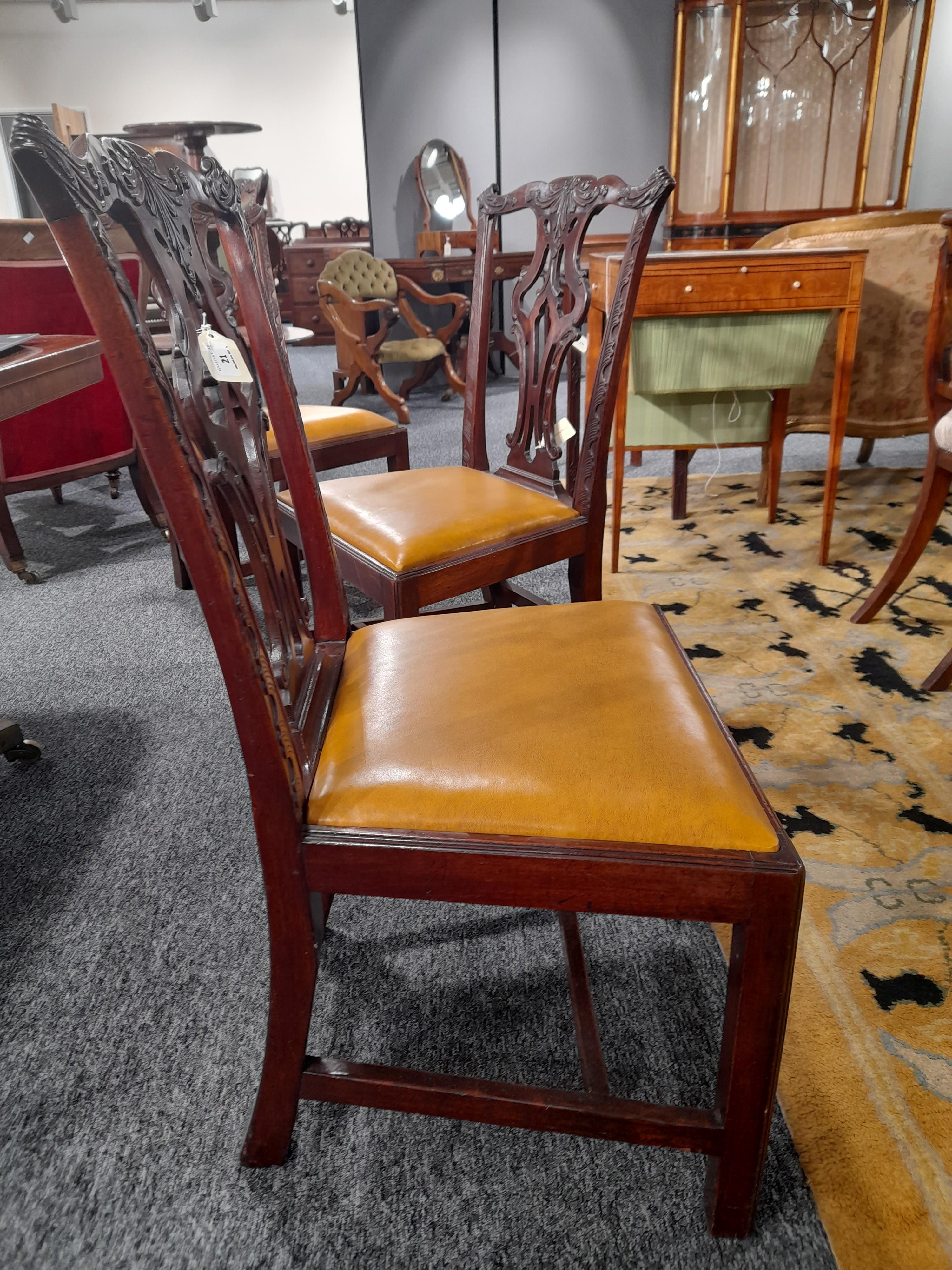 A SET OF SIX EARLY GEORGE III MAHOGANY DINING CHAIRS CHIPPENDALE PERIOD, C.1760-70 each with a - Bild 61 aus 73