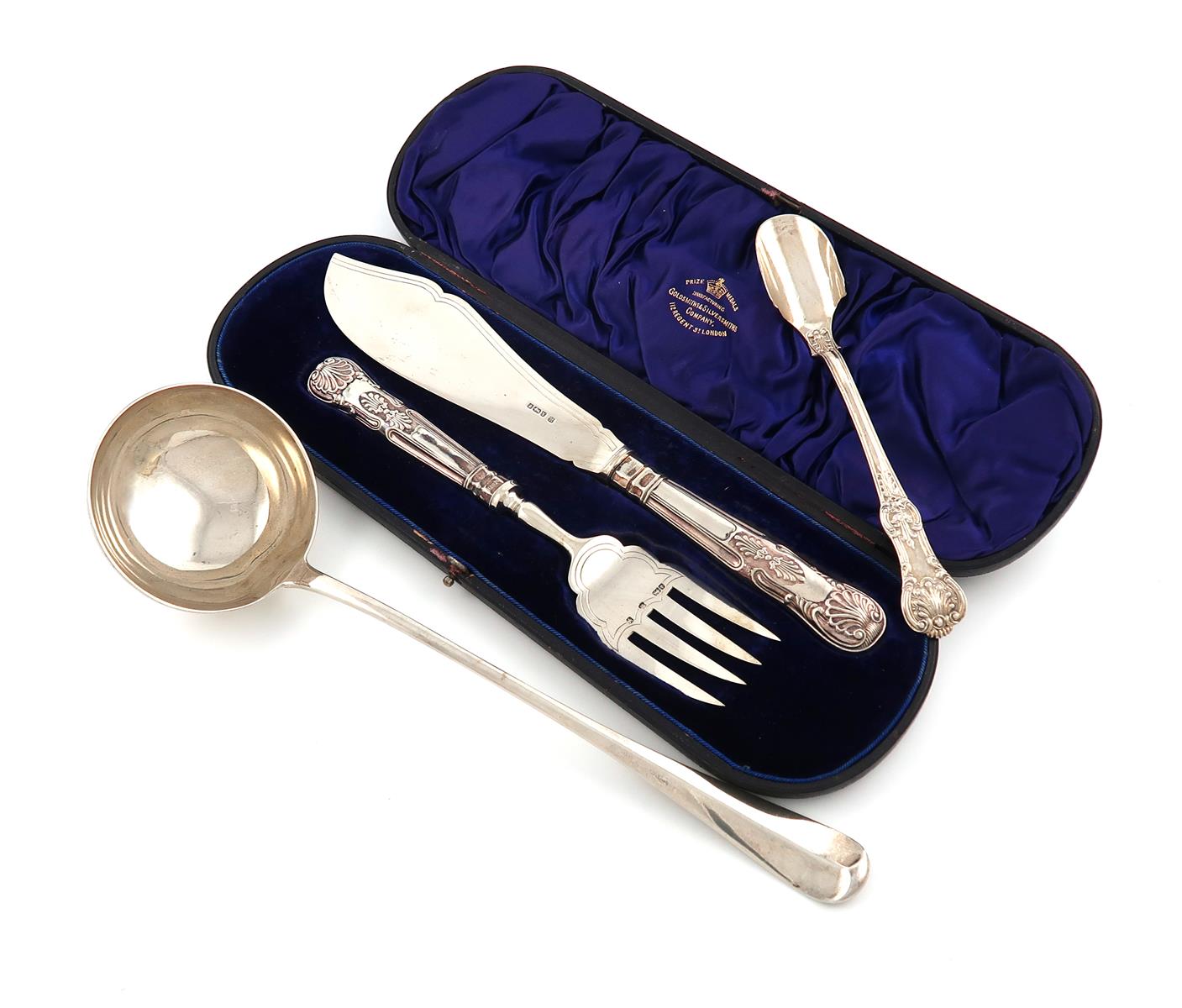 A mixed lot of silver flatware, comprising: a Queen's pattern stilton scoop, by J and A Savory,