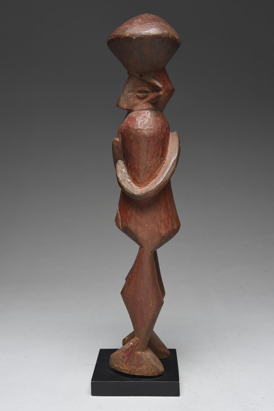 A Yaka standing female figure Nigeria with a lozenge coiffure, wide ears and grooved eyes, with - Image 3 of 5