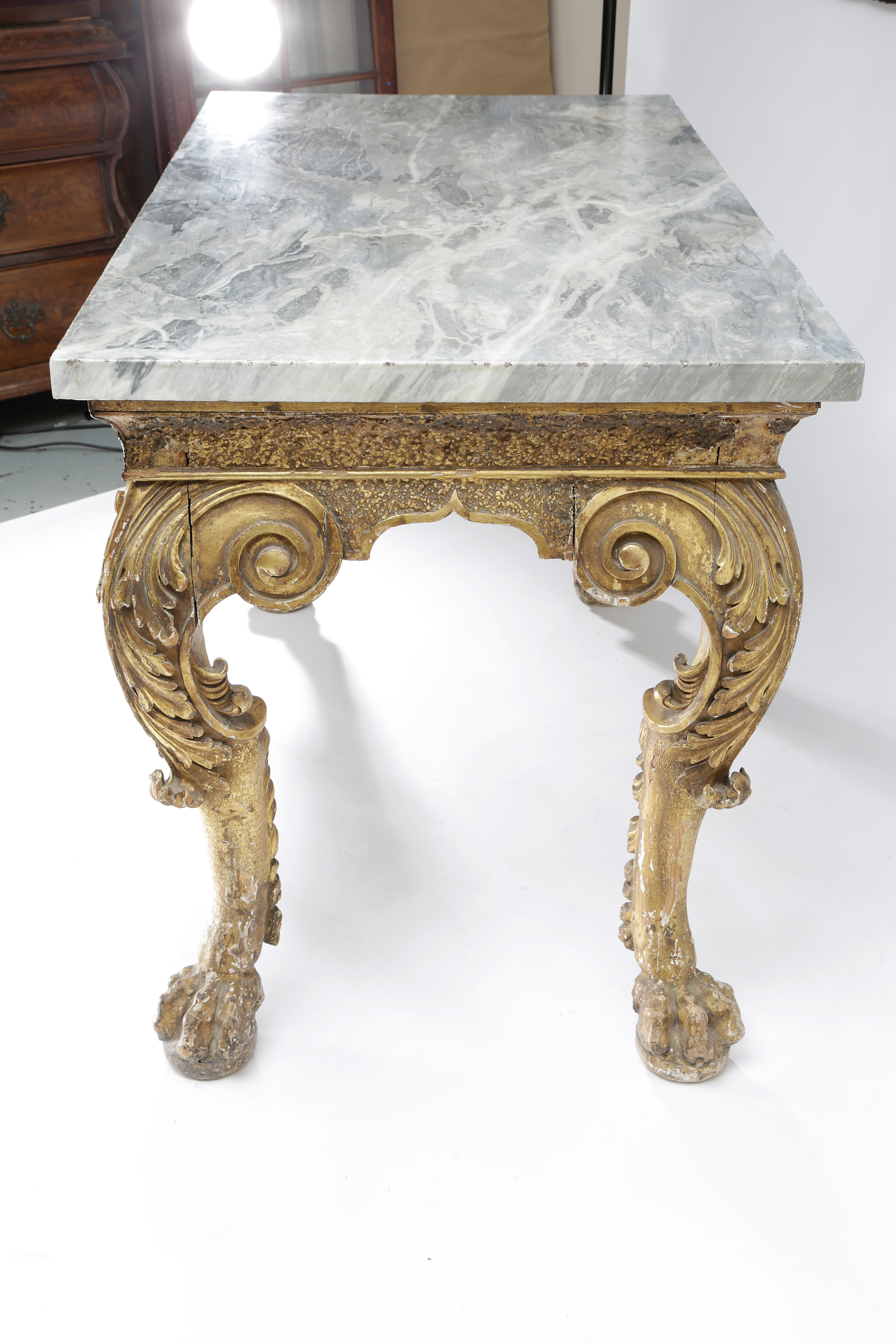A PAIR OF FRENCH GILTWOOD CONSOLE TABLES IN LOUIS XV STYLE. 19TH CENTURY each with a red and grey - Image 6 of 8