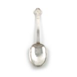 A late-17th century silver Lace-back Trefid spoon, maker's mark twice, RH, circa 1693. the reverse