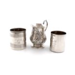 A mixed lot of silver items, comprising: a Victorian beaker, by William Hutton and Sons, London