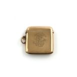 An Edwardian 9 carat gold vesta case, by William Neale, Chester 1906, plain rectangular form, with a