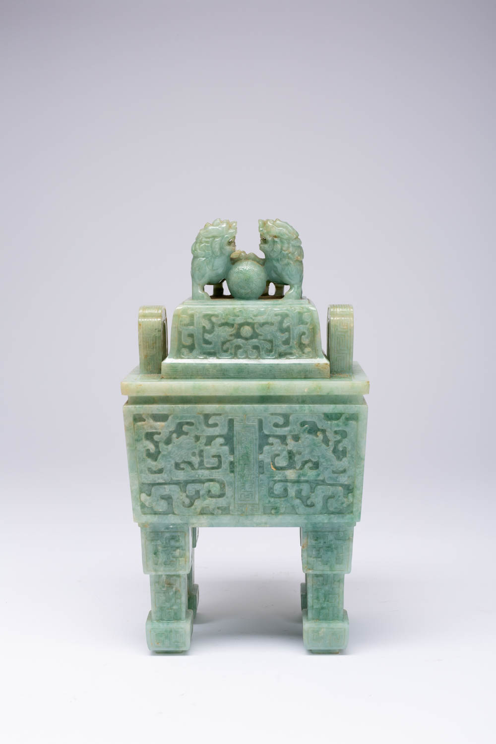 A MASSIVE CHINESE JADEITE ARCHAISTIC INCENSE BURNER AND COVER, FANGDING LATE QING DYNASTY/REPUBLIC - Image 5 of 5