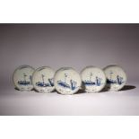 A SET OF FIVE CHINESE BLUE AND WHITE DISHES 17TH CENTURY Each decorated with a stylised pavilion and