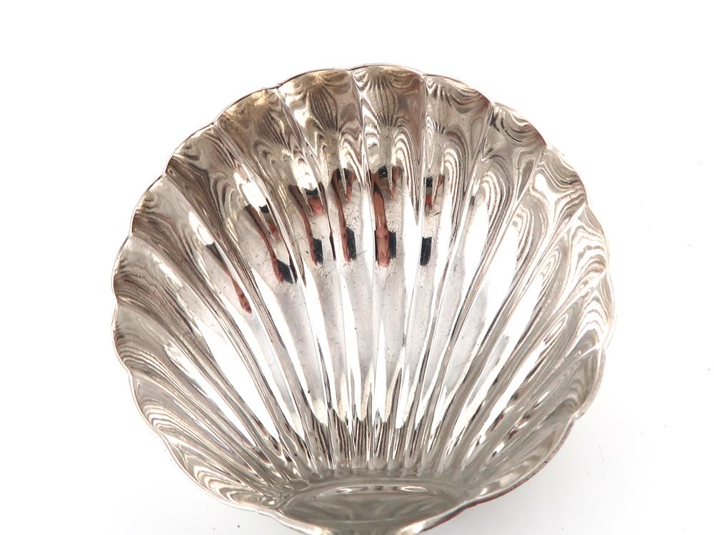 A George III silver Old English pattern soup ladle, by Eley and Fearn, London 1805, shell bowl, - Image 4 of 4