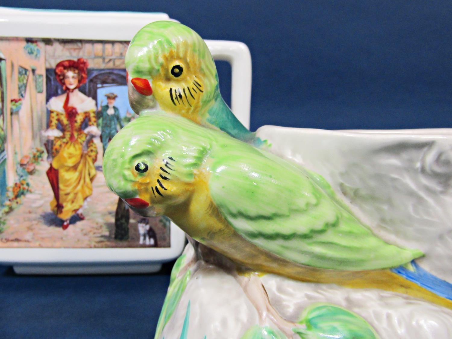 A Clarice Cliff planter with moulded and painted decoration of a pair of budgerigars, with printed - Bild 2 aus 2