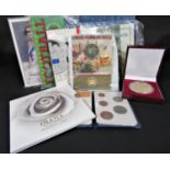 A collection of mixed proof coinage, 1992 and 1996, uncirculated coin set, Golden Jubilee medallion,
