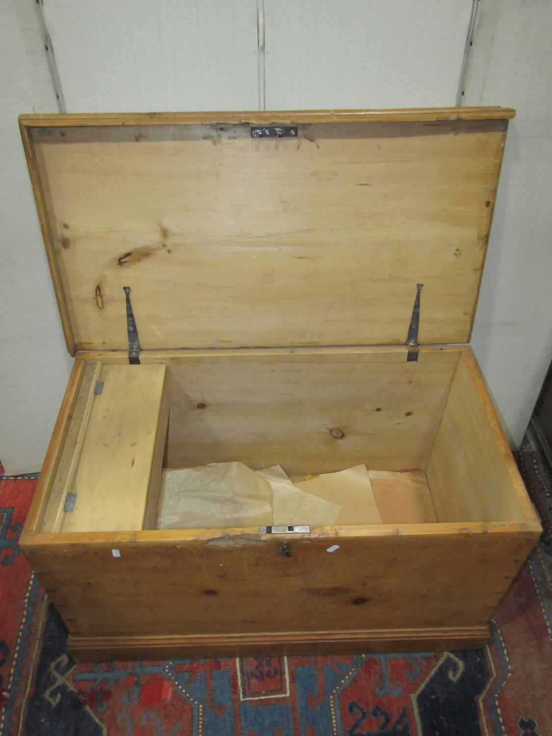 A 19th century stripped pine blanket box with hinged lid, exposed dovetail construction and ironwork - Image 2 of 4